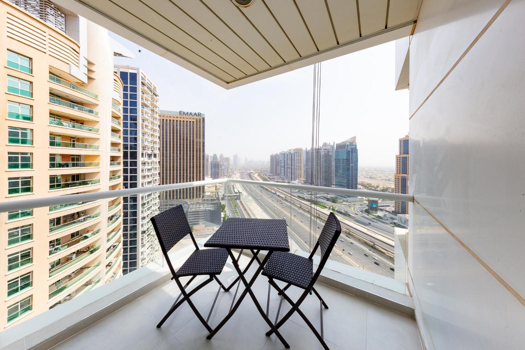 Charming Brand New 2Br Close To The Beach Dubai Esterno foto