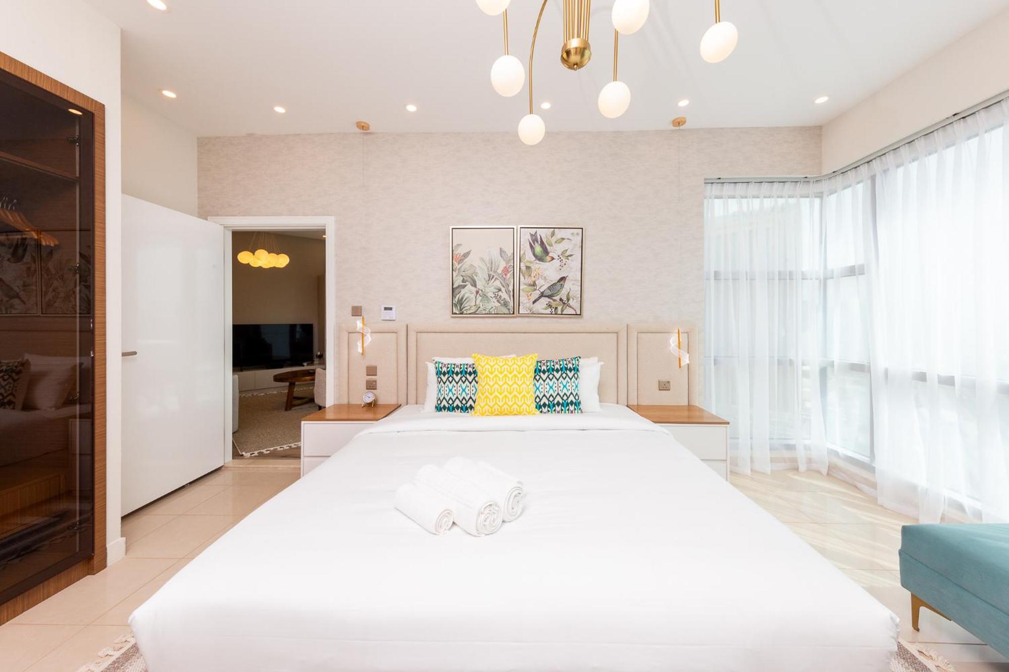Charming Brand New 2Br Close To The Beach Dubai Esterno foto